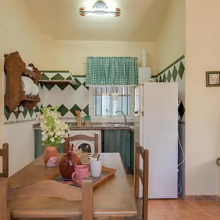 Будинок відпочинку Casa Clavel Con Piscina Privada Коніль-де-ла-Фронтера