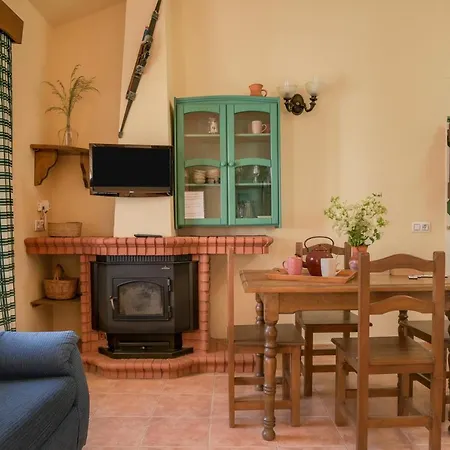 Casa Clavel Con Piscina Privada Nyaraló *